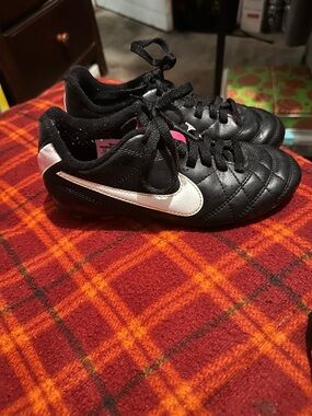 Nike Kids Black & White Soccer Sneakers with Pink Accent